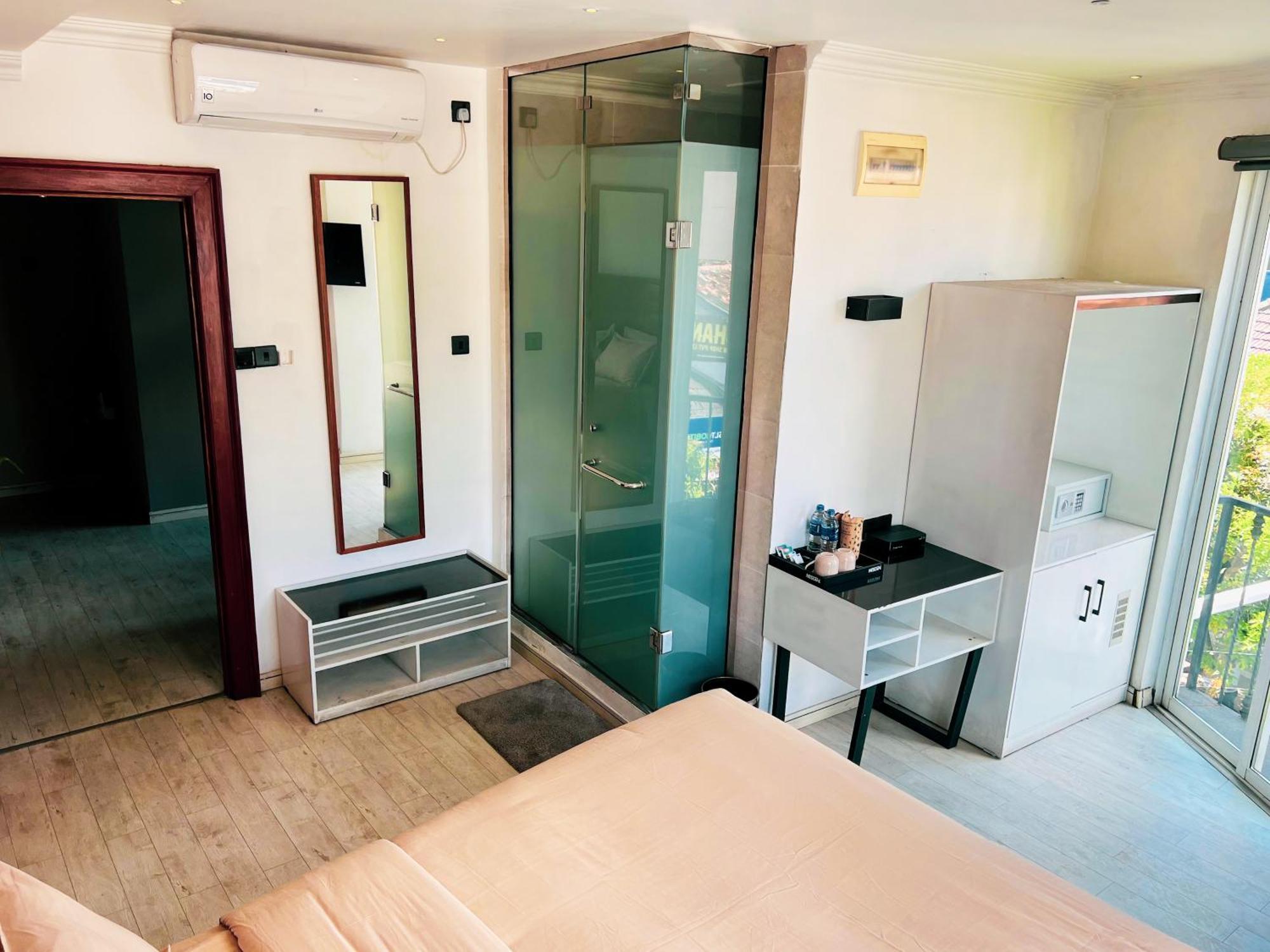 فندق Bed Station 210 كاندي المظهر الخارجي الصورة
